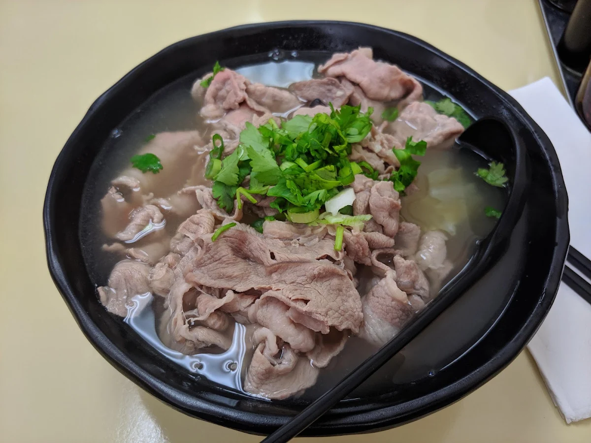 胡椒湯 豬肚 豬皮 河粉 white pepper soup pork stomach pork skin flat rice noodle